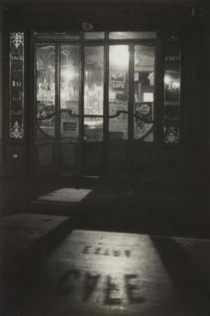 Cote et résultats de ventes aux enchères des photographies d’André Kertész. Estimation gratuite de tirages anciens et photographies avec Artexpertise.fr