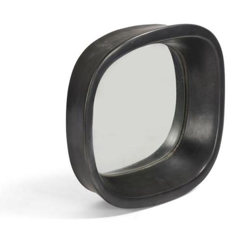 Cote et résultats de ventes aux enchères des œuvres de Georges Jouve. Estimation gratuite de céramiques, miroirs et design des années 1950 avec Artexpertise.fr