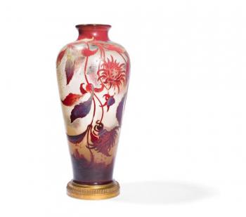 Cote et résultats de ventes aux enchères des verreries d’Émile Gallé. Estimation gratuite de vases Art nouveau et œuvres Gallé avec Artexpertise.fr